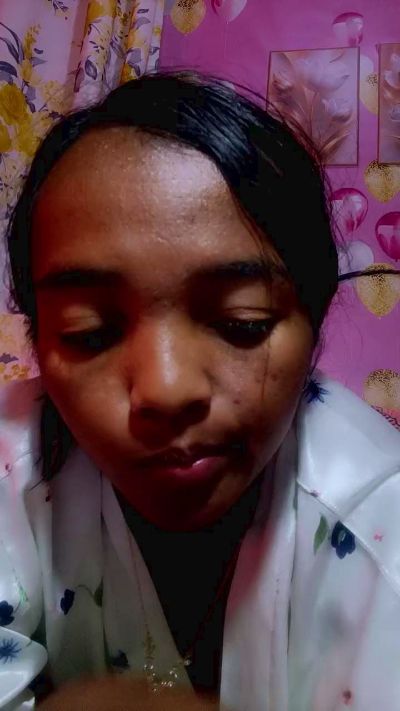 Elisah7 live cam on Cam4