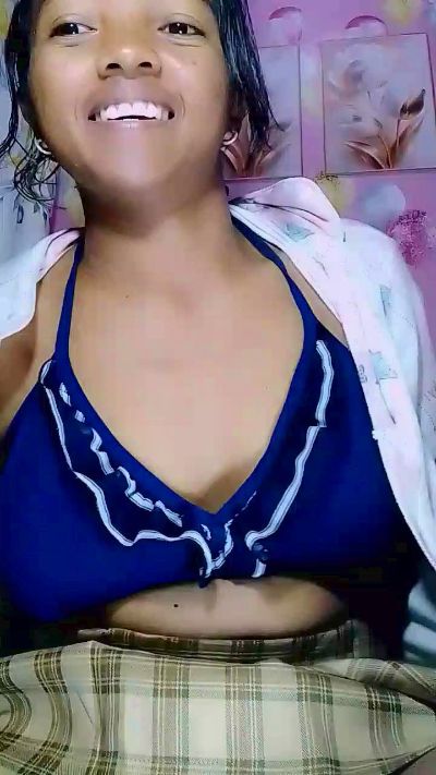 Elisah7 live cam on Cam4