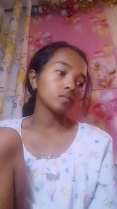 Elisah7 live cam on Cam4