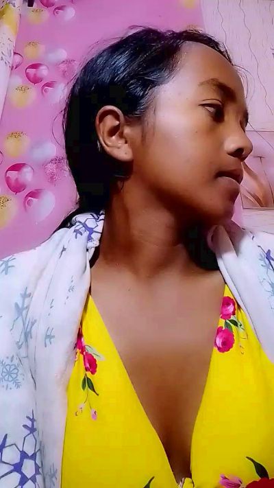Elisah7 live cam on Cam4