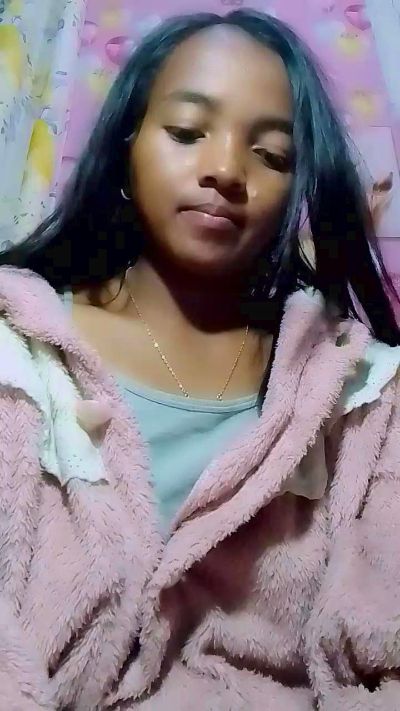 Elisah7 live cam on Cam4