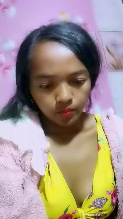 Elisah7 live cam on Cam4