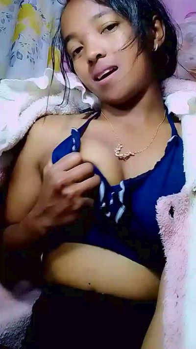 Elisah7 live cam on Cam4