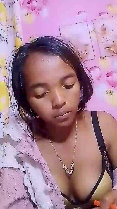 Elisah7 live cam on Cam4