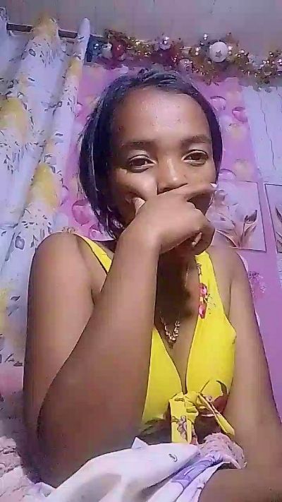 Elisah7 live cam on Cam4