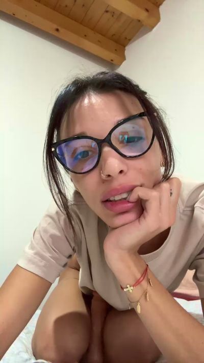 Elisaxx live cam on Cam4