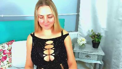 EliseDirtyy live cam on Cam4