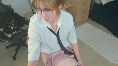 ElishaKebort live cam on Cam4