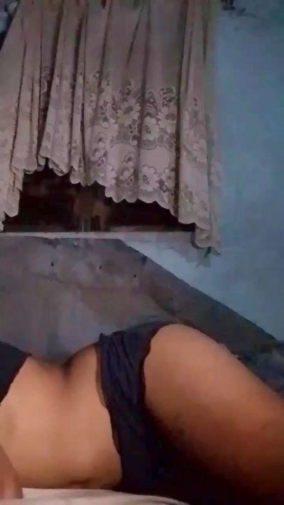 Elisiah live cam on Cam4