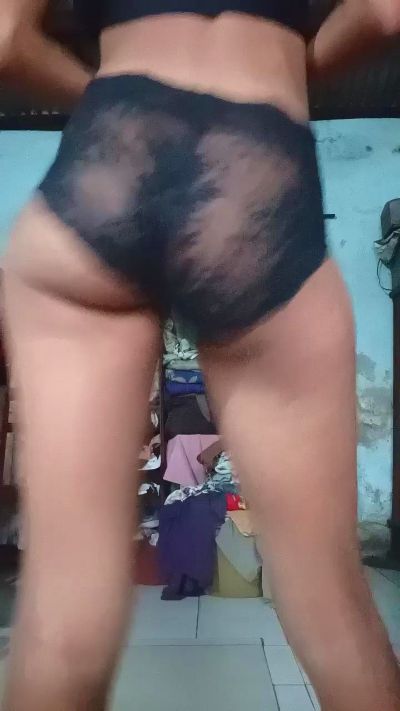 Elisiah live cam on Cam4