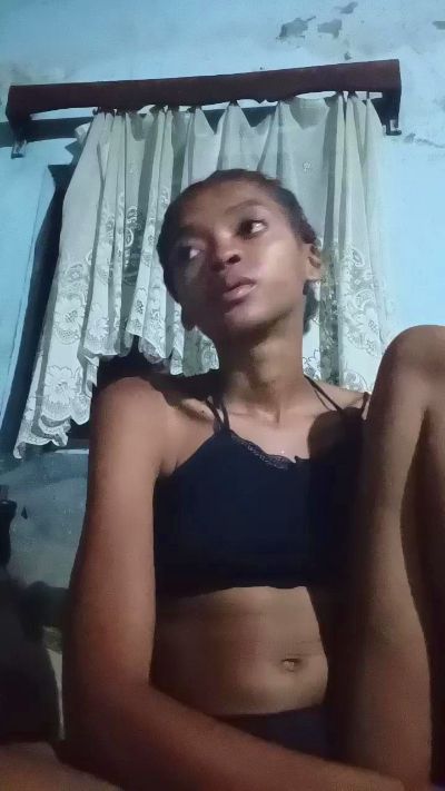 Elisiah live cam on Cam4