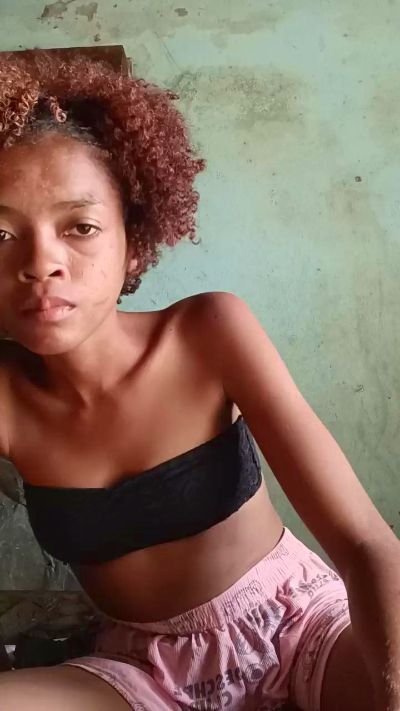 Elisiah live cam on Cam4