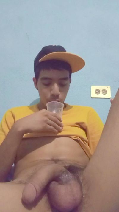 Eliuth_Alan live cam on Cam4