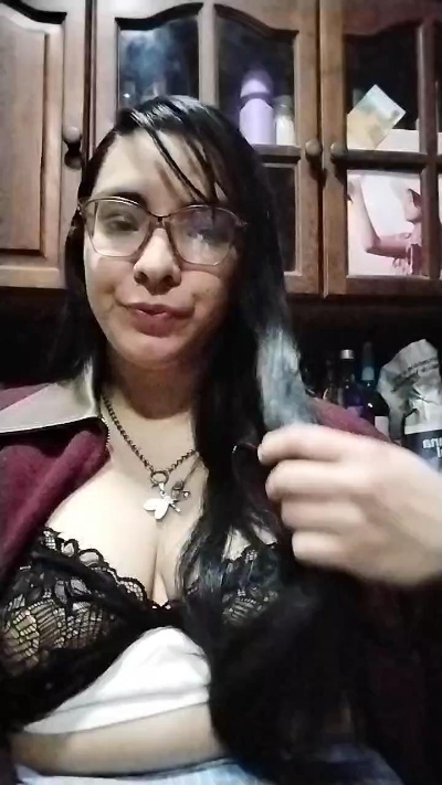 Eliz live cam on Cam4