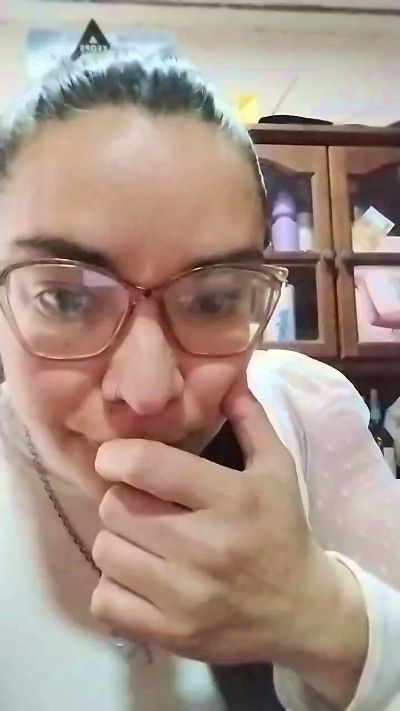 Eliz live cam on Cam4