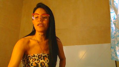 Elizabetaangels live cam on Cam4