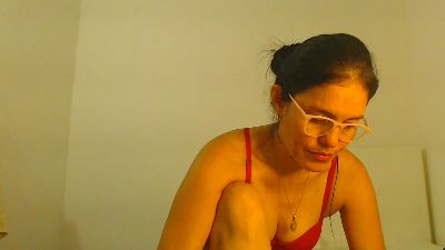 Elizabetaangels live cam on Cam4