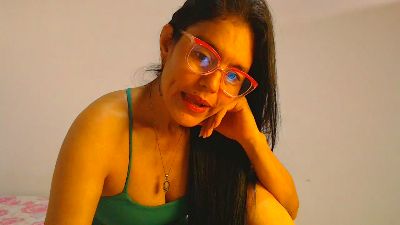 Elizabetaangels live cam on Cam4