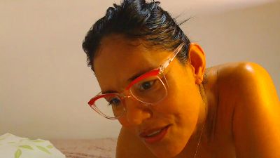 Elizabetaangels live cam on Cam4