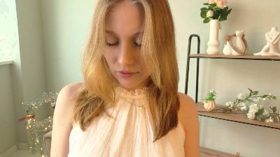 Elizabeth_Hunt live cam on Cam4