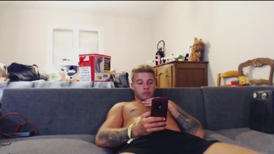 Elka_fit28 live cam on Cam4