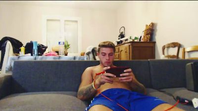 Elka_fit28 live cam on Cam4