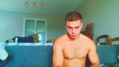 Elka_fit28 live cam on Cam4