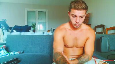 Elka_fit28 live cam on Cam4