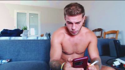 Elka_fit28 live cam on Cam4