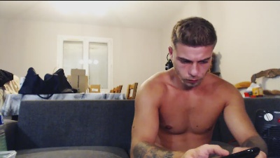 Elka_fit28 live cam on Cam4