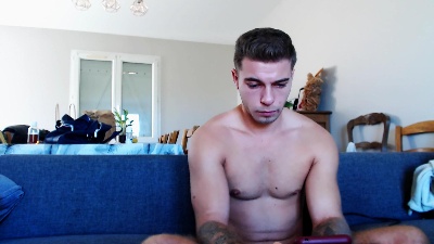 Elka_fit28 live cam on Cam4