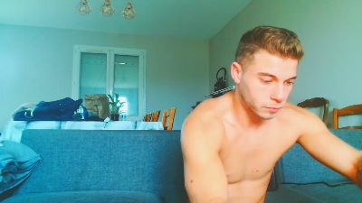 Elka_fit28 live cam on Cam4