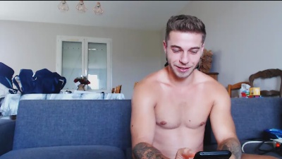 Elka_fit28 live cam on Cam4
