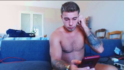 Elka_fit28 live cam on Cam4
