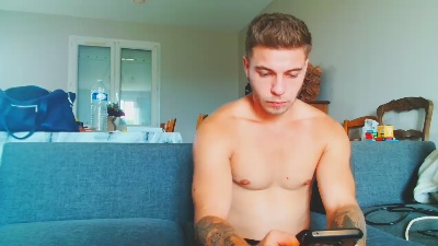 Elka_fit28 live cam on Cam4