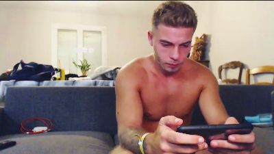 Elka_fit28 live cam on Cam4