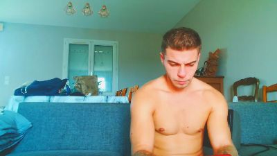 Elka_fit28 live cam on Cam4