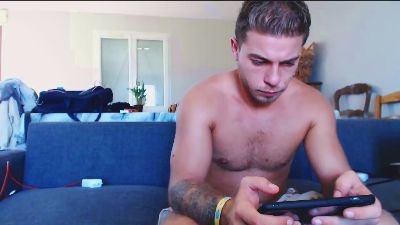 Elka_fit28 live cam on Cam4