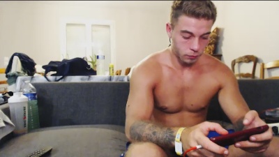 Elka_fit28 live cam on Cam4