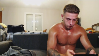 Elka_fit28 live cam on Cam4