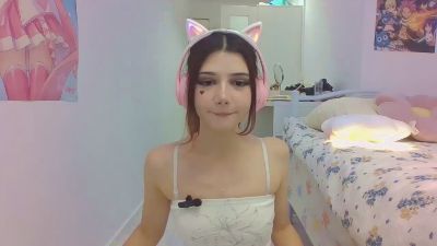 ElkeTock live cam on Cam4