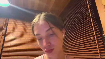EllaLean live cam on Cam4