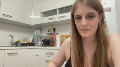 Ella_Milena live cam on Cam4