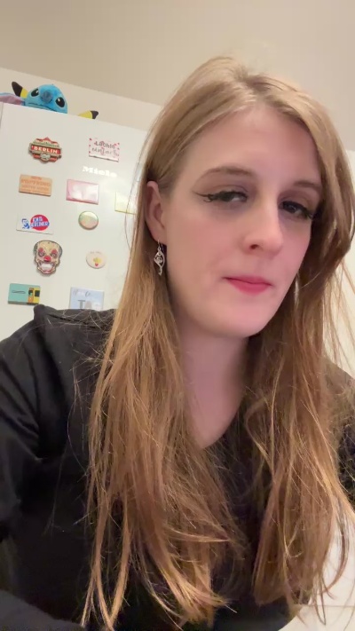 Ella_Milena live cam on Cam4