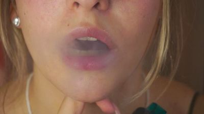 EllamaeWerley live cam on Cam4