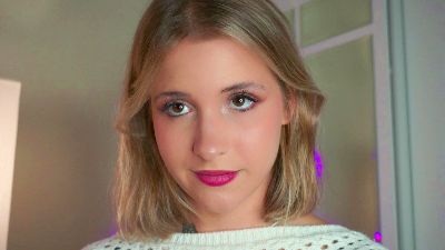 EllamaeWerley live cam on Cam4
