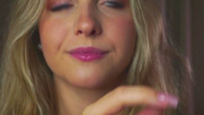 EllamaeWerley live cam on Cam4
