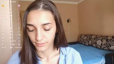 EllenaGalamay live cam on Cam4