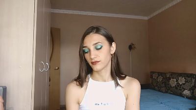EllenaGalamay live cam on Cam4