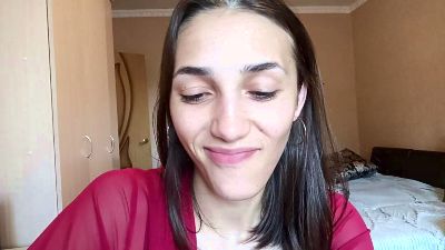 EllenaGalamay live cam on Cam4